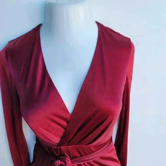 Altuzarra for Target burgundy satin tulip-skirt dress size 2 - Picture 3 of 11